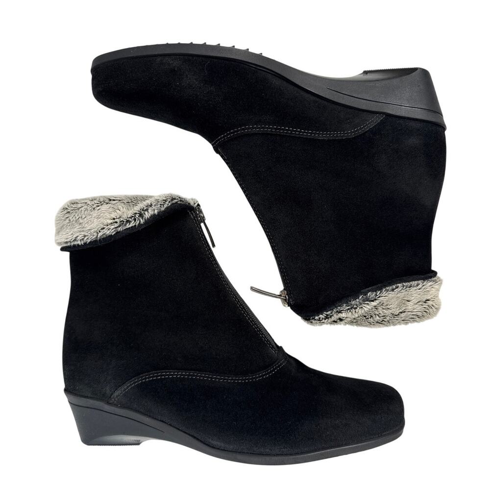 La Canadienne Evitta Bootie Womens 6 Black Suede Zipper Lined‎ Square Toe